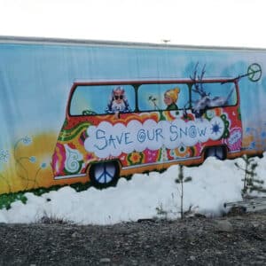 Mainoslakana "Save our snow"
